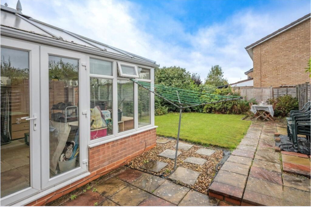 Property photo 3 of 16