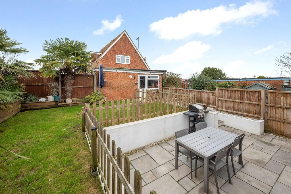 Property photo 2 of 18 Rear Garden