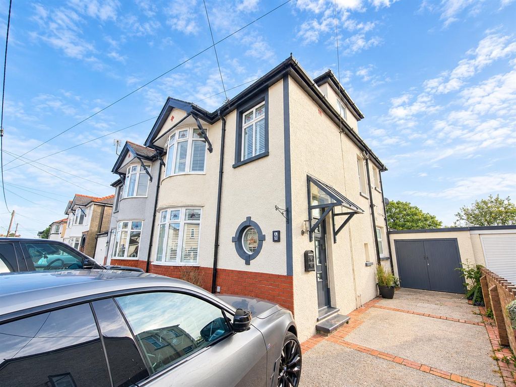 Property photo 1 of 24 95c0A4F5-2E64-45Fa-9c41-2F2B3d7Ffee2.Png