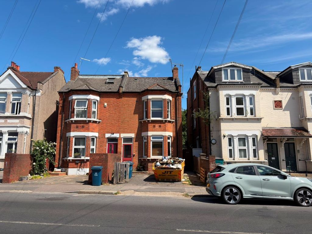 Property photo 1 of 14