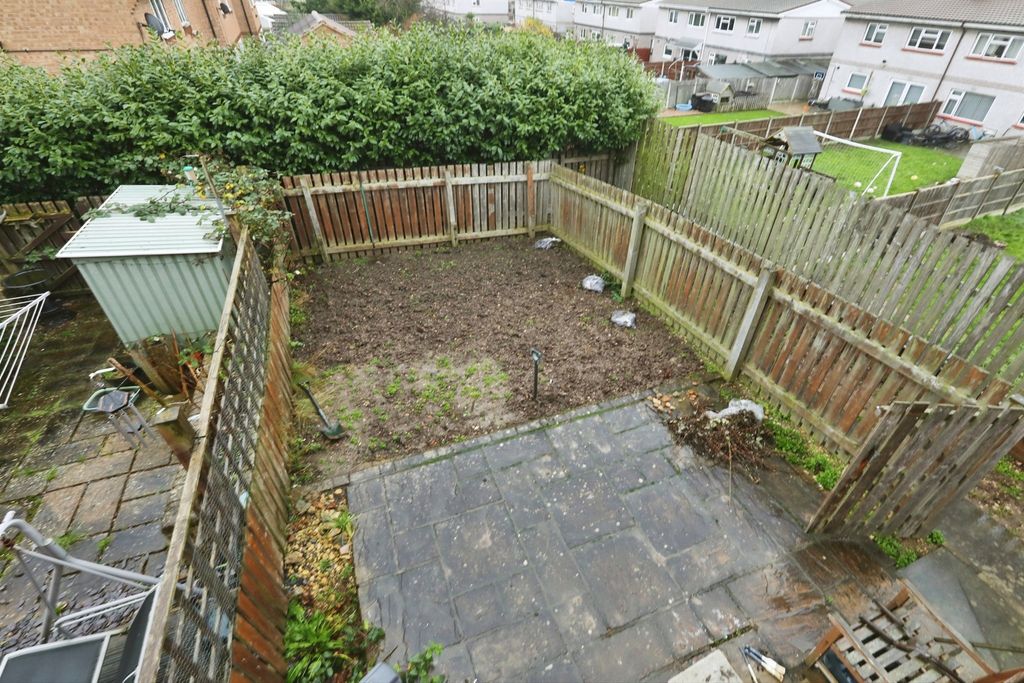 Property photo 2 of 13