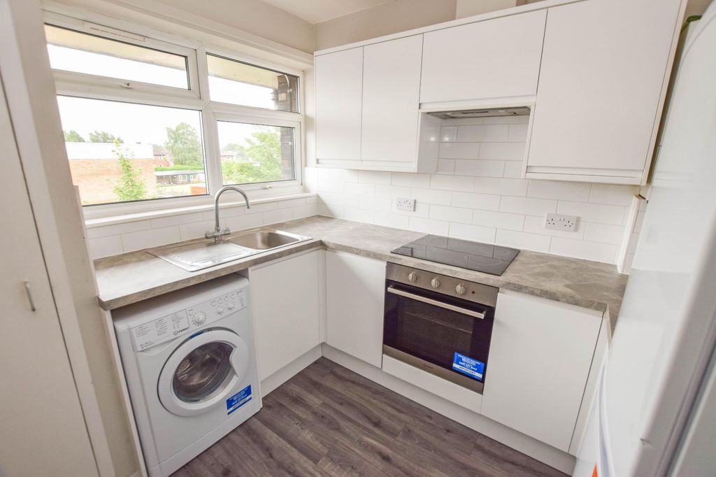 Property photo 3 of 10 Picture No. 07