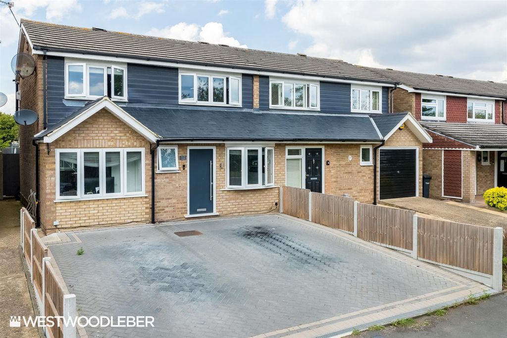 Property photo 1 of 21 Lampits_21.Jpg