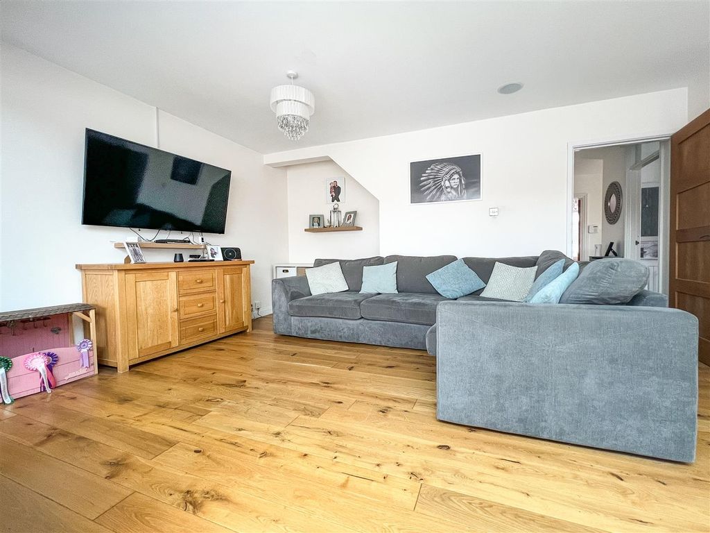 Property photo 3 of 22 Img_1597.Jpg