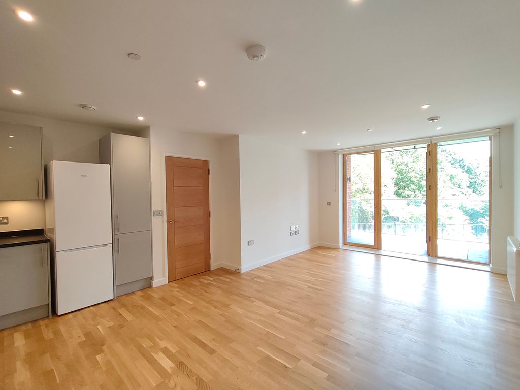 Property photo 3 of 12 Bedroom 2