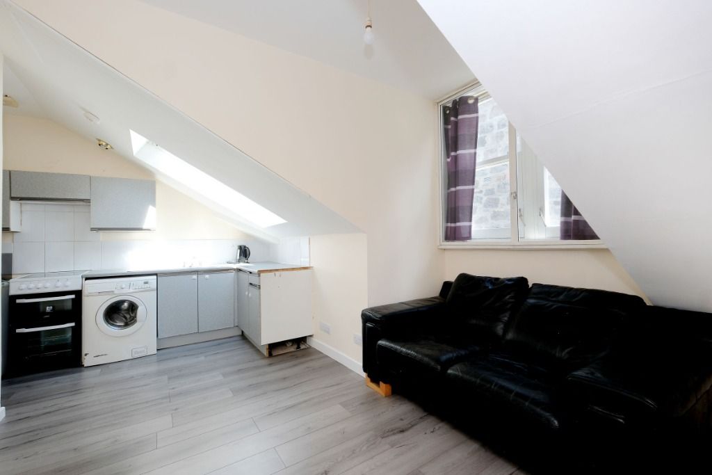 Property photo 2 of 10 Photo 2