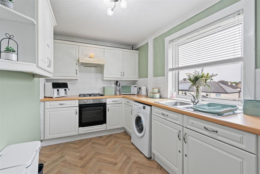 Property photo 3 of 20 5.Jpg