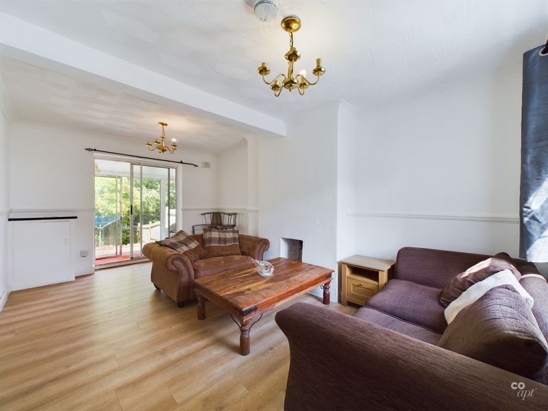 Property photo 1 of 11 Photo 27