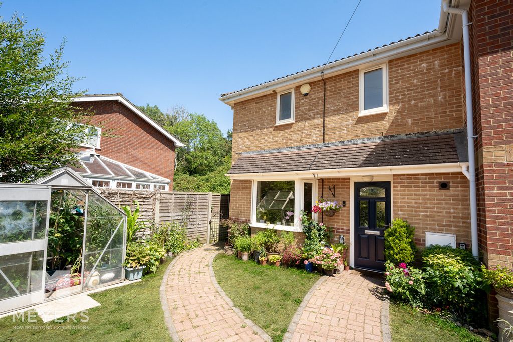 Property photo 1 of 23