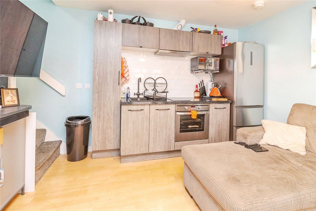 Property photo 3 of 17 Picture No. 03