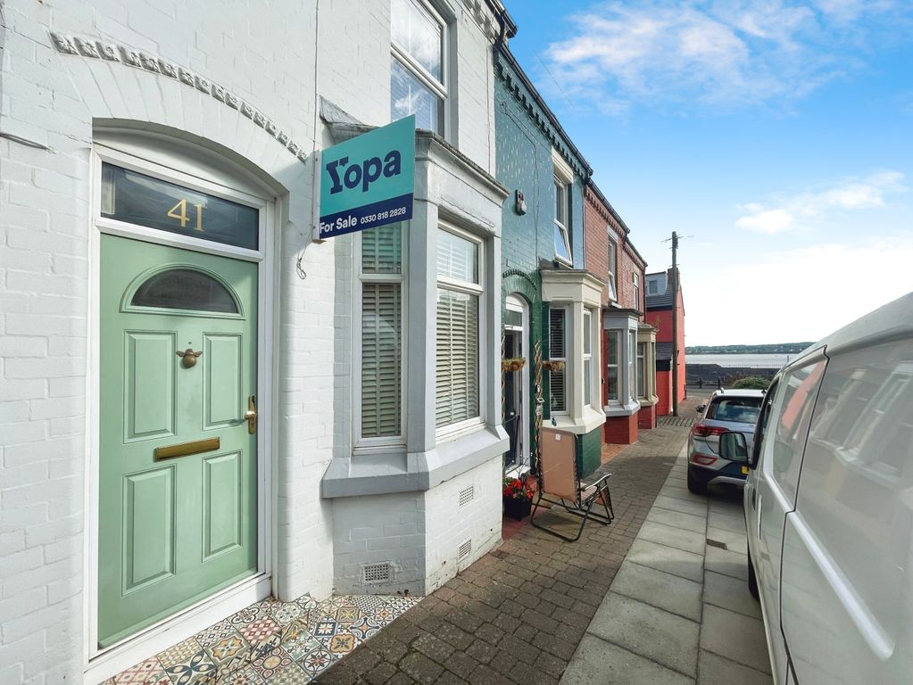 Property photo 1 of 12 5