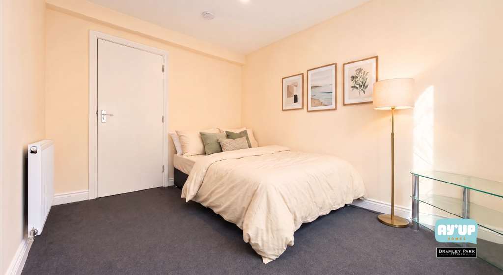 Property photo 1 of 3
