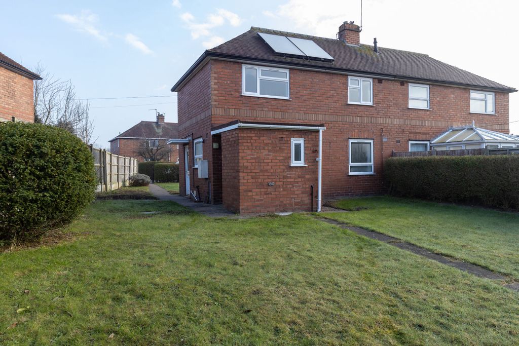 Property photo 2 of 7