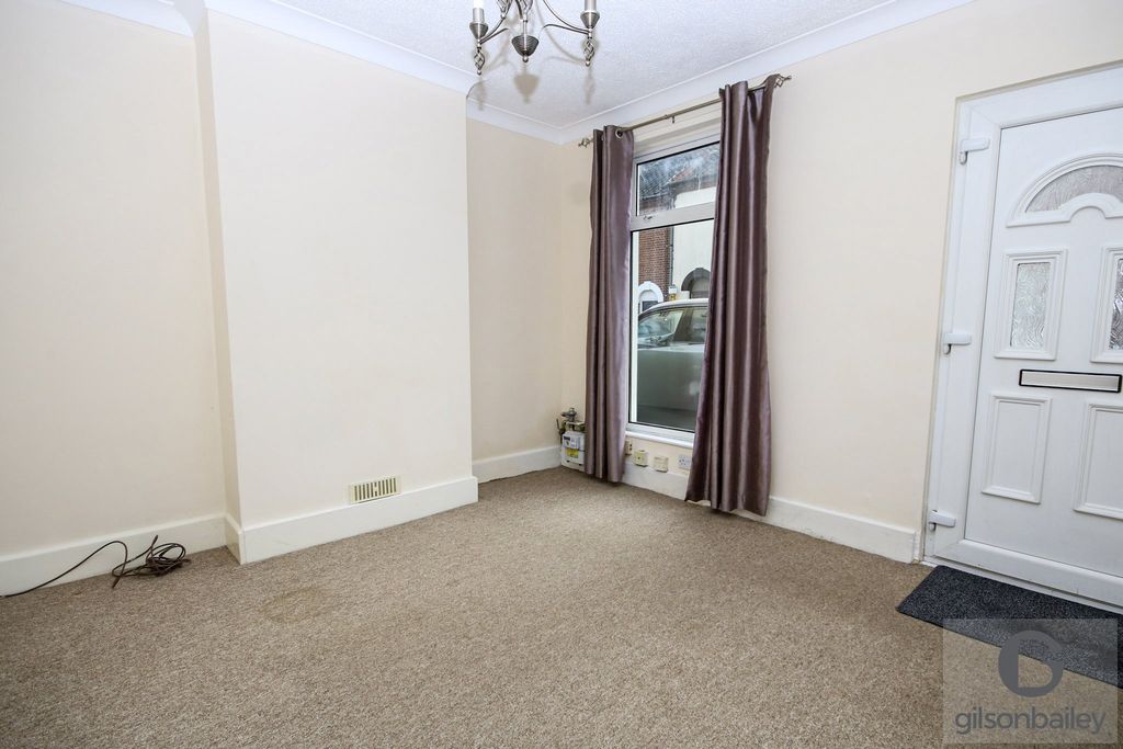 Property photo 3 of 11 10-Img_8646