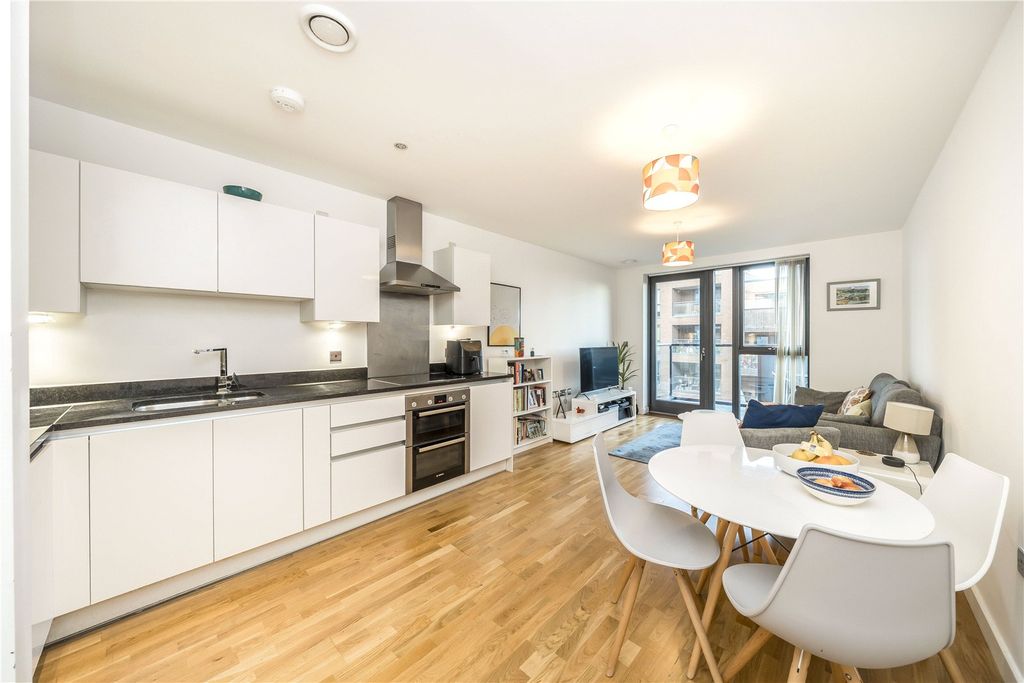 Property photo 3 of 6 Picture No. 03