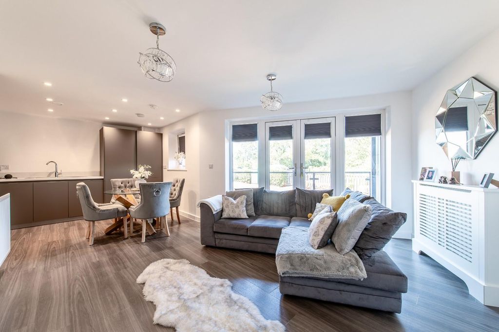 Property photo 2 of 11 Open Plan Living/Dining/Kitchen