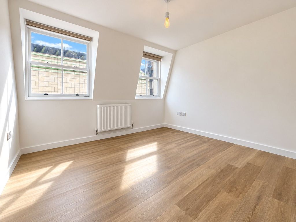Property photo 3 of 7 Picture No. 08
