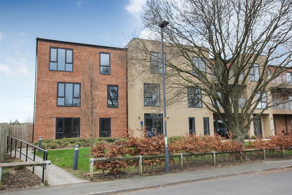 Property photo 1 of 12 Img_1808.Jpg