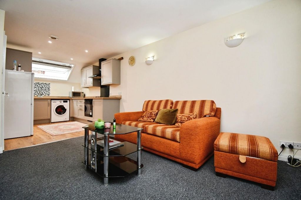 Property photo 2 of 7 58018209-Dsc_3124.Jpg