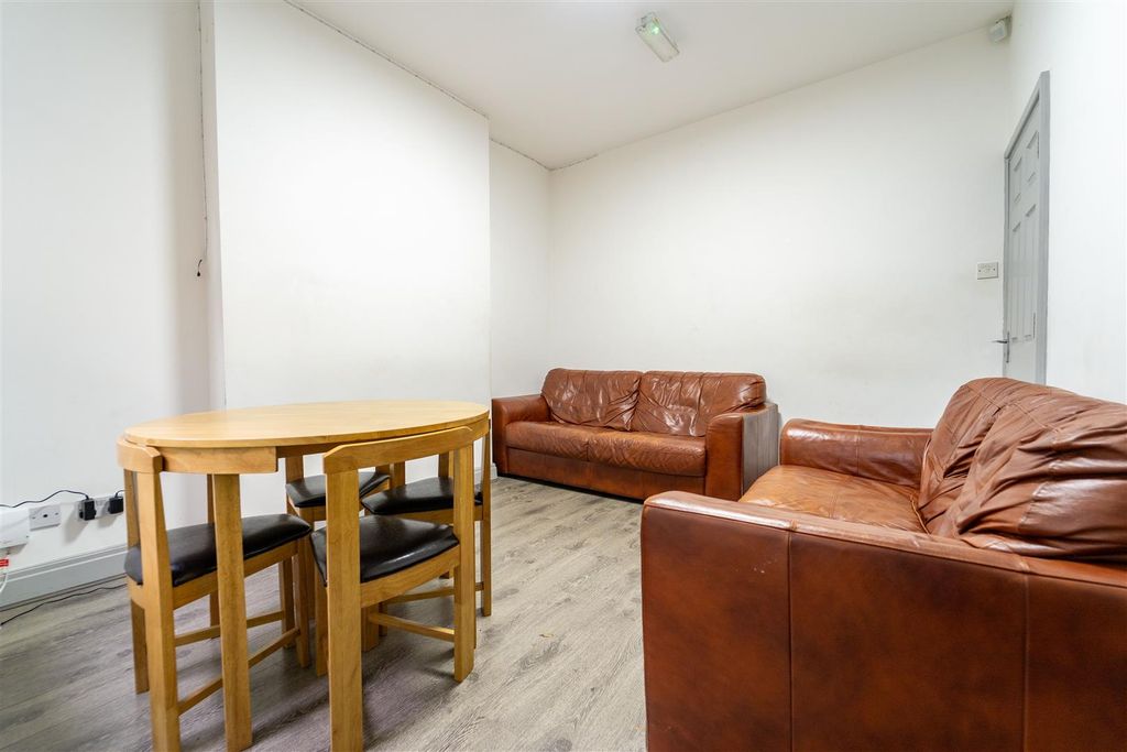 Property photo 3 of 21 Fas07554.Jpg