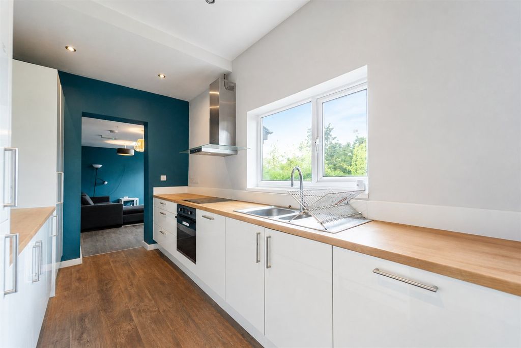 Property photo 3 of 26 Jam02246.Jpg