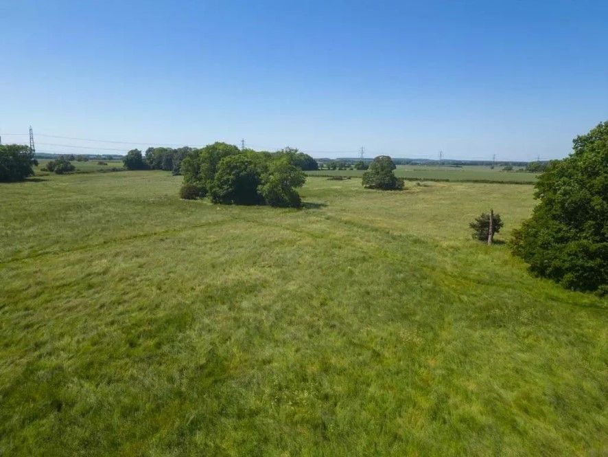 Property photo 3 of 3