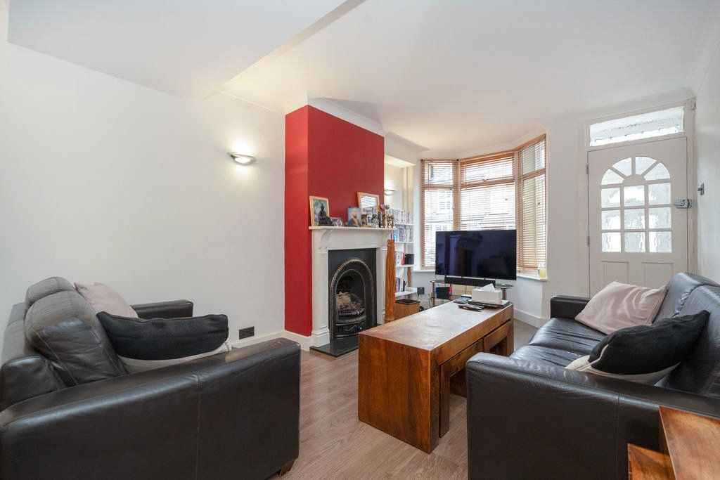 Property photo 2 of 13 Picture No. 01