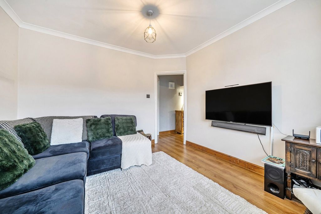 Property photo 2 of 17 Reception Room