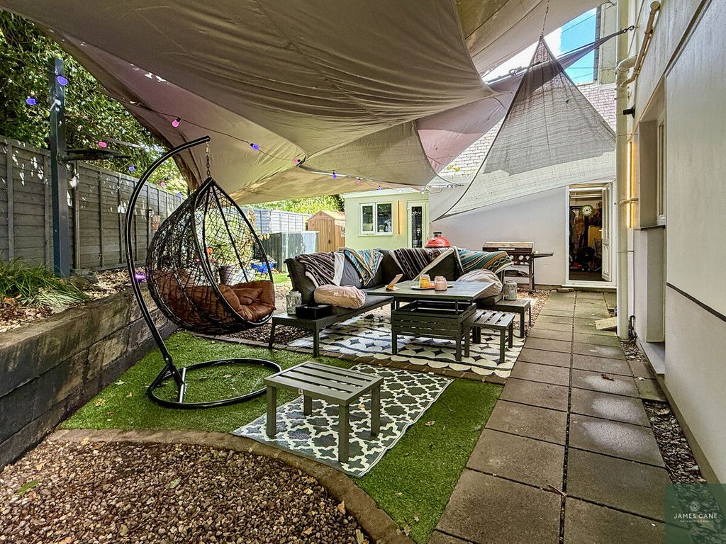 Property photo 3 of 26