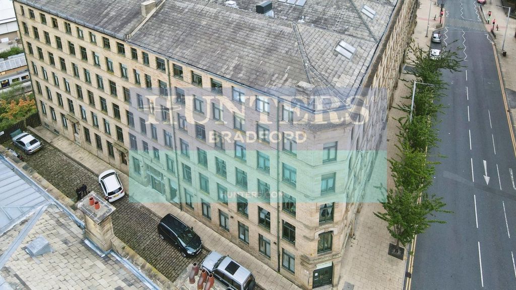 Property photo 1 of 19 Bqqgvubzgecgb-P93Ryb4G.Jpg