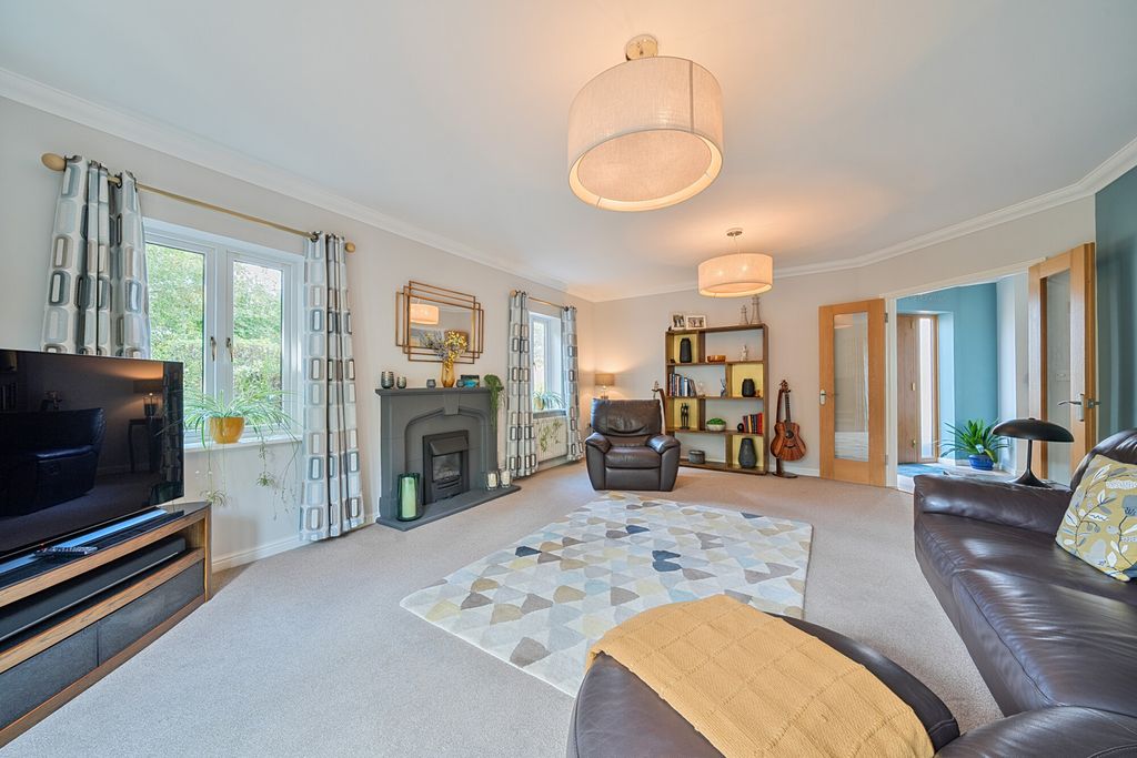Property photo 2 of 34 Reception Room
