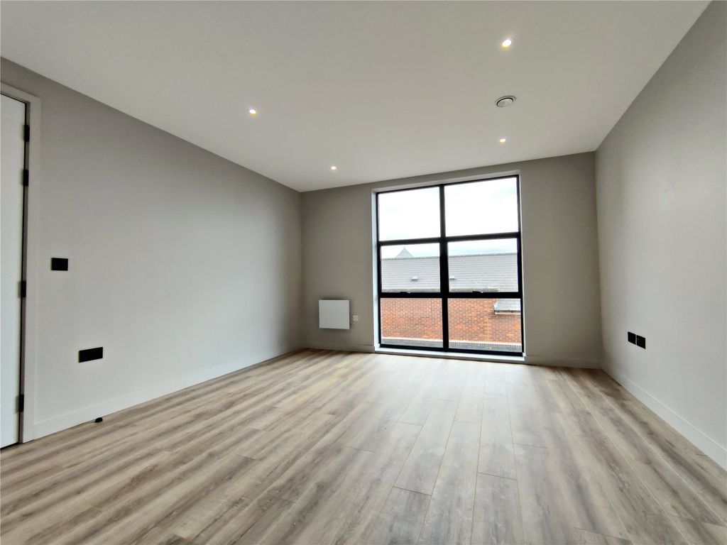 Property photo 3 of 7 Picture No. 08