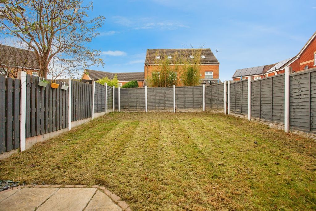 Property photo 3 of 17 Photo