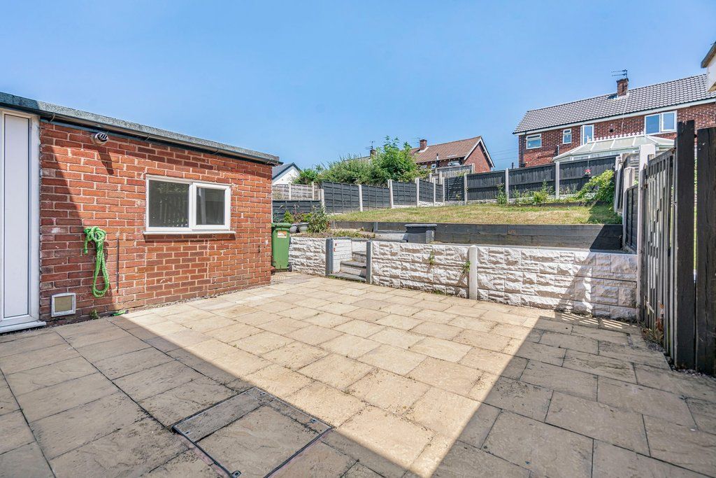 Property photo 3 of 19