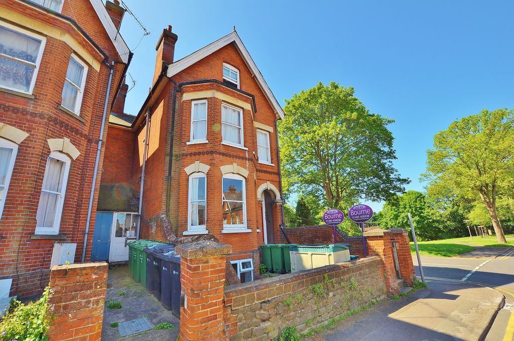 Property photo 1 of 5 Photo 01