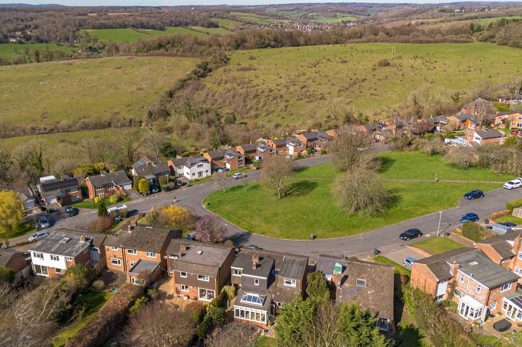 Property photo 2 of 16