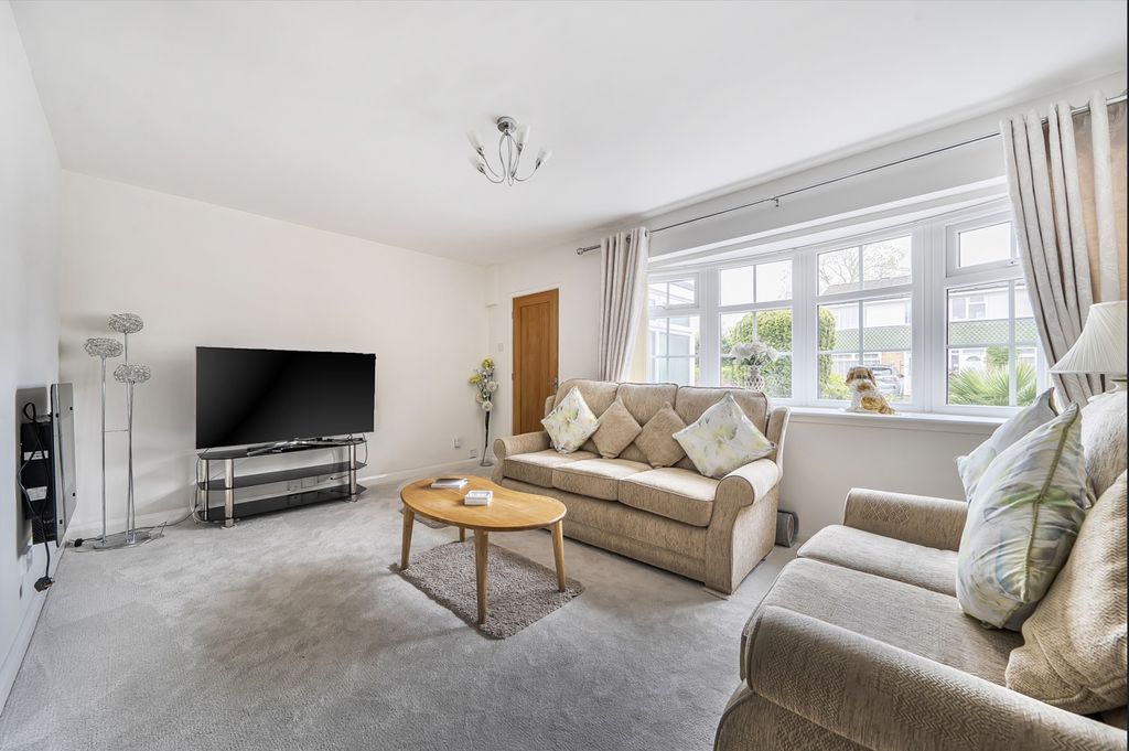 Property photo 3 of 15 Picture No. 14