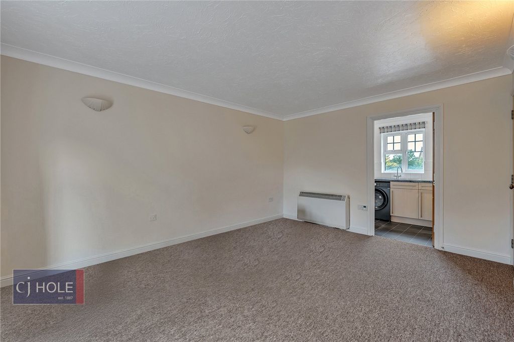 Property photo 3 of 10 Picture No. 07
