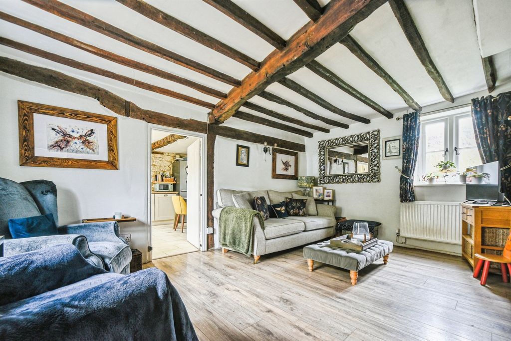 Property photo 3 of 22