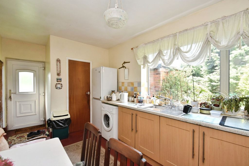 Property photo 3 of 21 Pbox-Img.Jpg