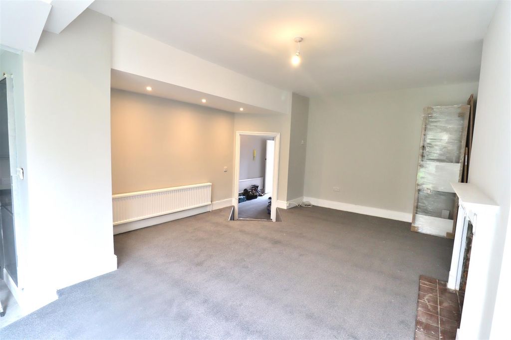 Property photo 2 of 9 Img_3223.Jpg