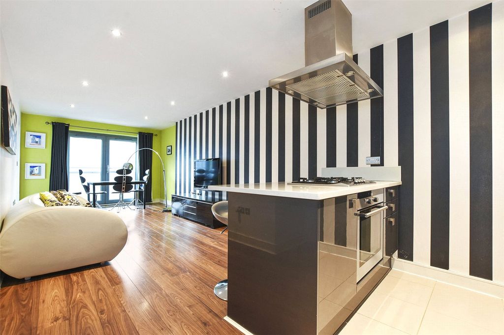 Property photo 1 of 11 Kitchen/Living Room.