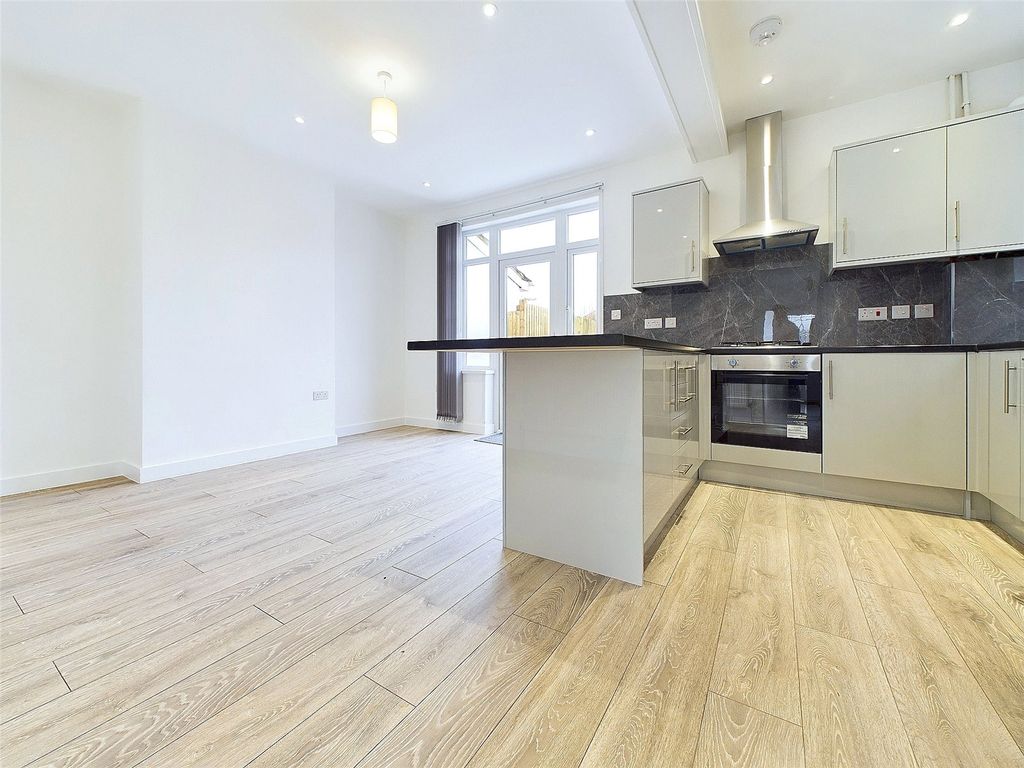 Property photo 2 of 10 Picture 2