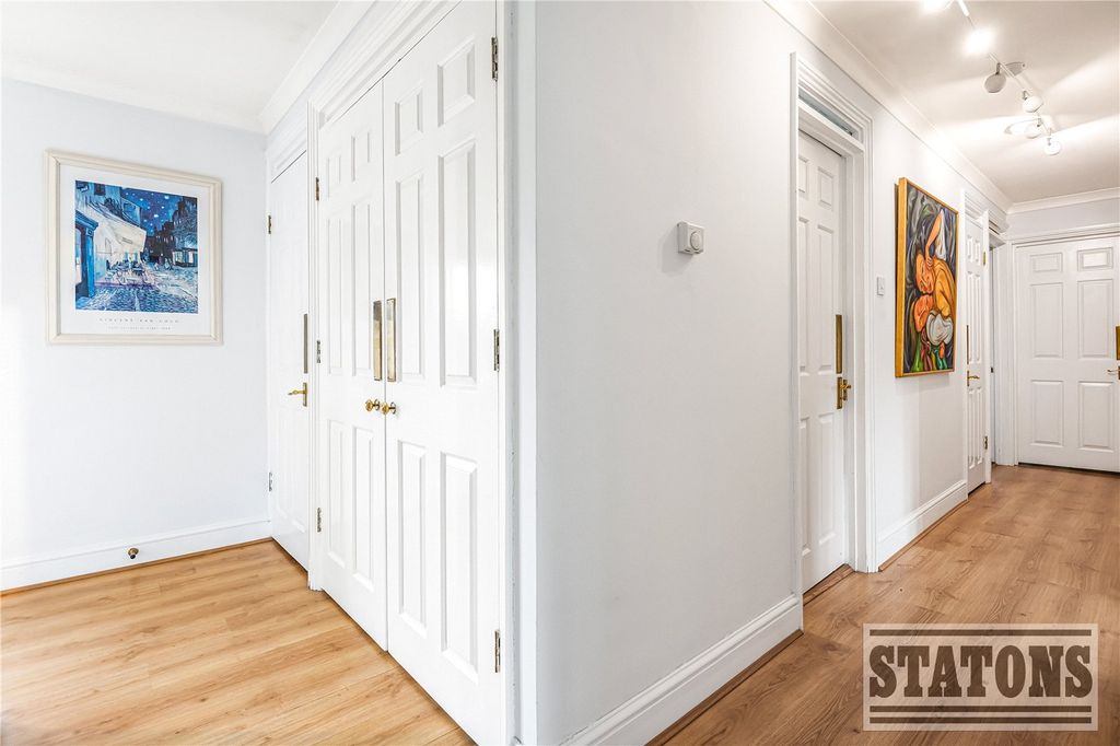 Property photo 3 of 17 Picture No. 03