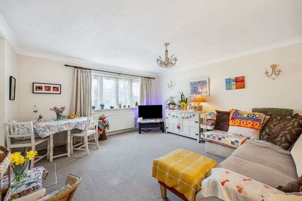 Property photo 2 of 15