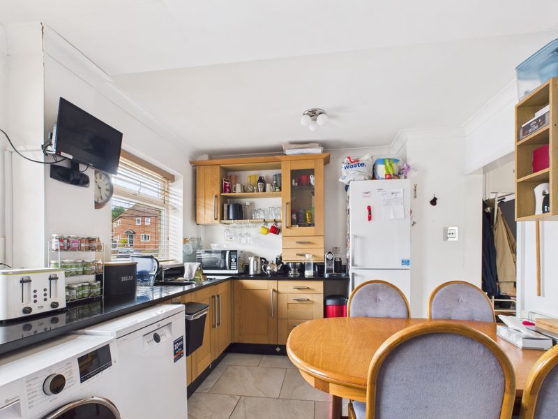 Property photo 3 of 13 Photo 9