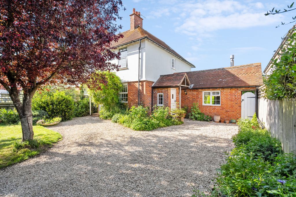 Property photo 1 of 31