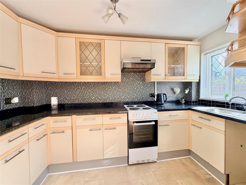 Property photo 3 of 8 Img_3373.Jpeg