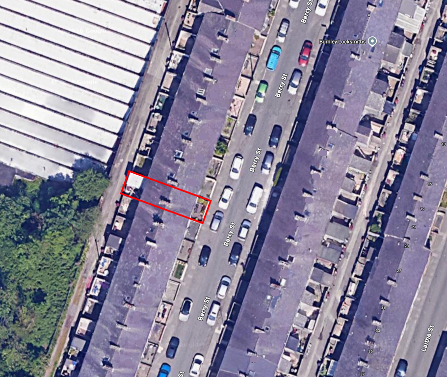 Property photo 2 of 15 Birds Eyeview