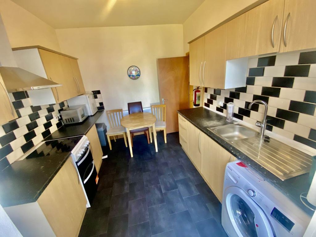 Property photo 3 of 11 Img_5541